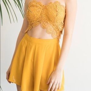Iris Basic Yellow Jumpsuits (short) size L